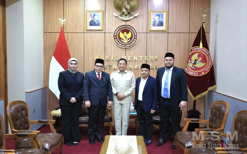 Perkuat Ketahanan Ideologi, Wamenhan Donny Ermawan Terima Audiensi Pemuda Masjid Dunia