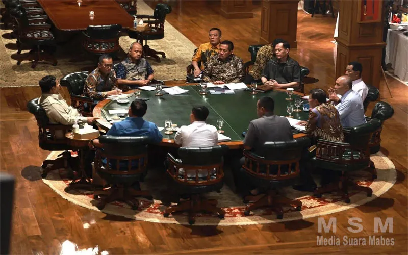 Menhan Sjafrie Sjamsoeddin Hadiri Rapat Strategis Presiden Prabowo di Hambalang Baahas Kampus STEM dan Isu Global