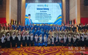 SMK Negeri 1 Tilatang Kamang Gelar Kunjungan Industri: 128 Siswa Kenal Dunia Kerja dan Perguruan Tinggi
