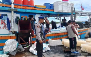 Sambangi Nelayan Pesisir dan Para ABK Kapal, Sat Polairud Polres Ketapang Sampaikan Himbauan Kamtibmas