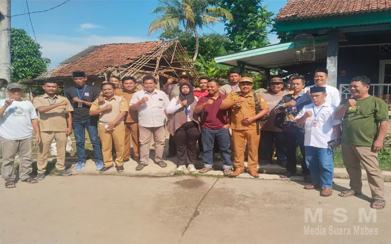 Kades Labansari Amak Gozali Kunjungi Calon BPD Bersama Panitia dan Pemdes