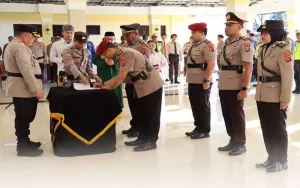 Kapolres Beltim Pimpin Sertijab Kasat Reskrim, Kasat ResNarkoba, Serta Kapolsek Gantung dan Kapolsek Manggar