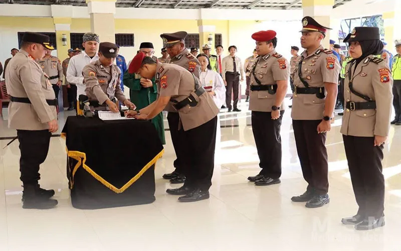 Kapolres Beltim Pimpin Sertijab Kasat Reskrim, Kasat ResNarkoba, Serta Kapolsek Gantung dan Kapolsek Manggar
