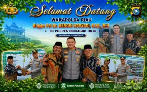 Wakapolda Riau Serahkan Bibit Pohon kepada Tokoh Masyarakat dalam Program Green Policing di Polres Inhil