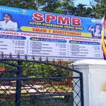 Jangan Bebal, Kepala Sekolah SMAN 1 Bukittinggi Tertangkap Salah Pasang Foto Pejabat, Dinilai Melanggar Aturan dan Regulasi Resmi