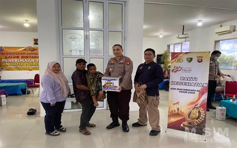 Bakti Kesehatan Hari Bhayangkara Ke-80, Polda Kalbar Layani Sunat Massal bagi Masyarakat