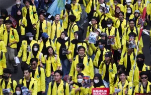 Mobilisasi Komcad Hadapi Demo Mahasiswa: Koalisi Sipil Tuding Pemerintah Lakukan Tindakan Ilegal