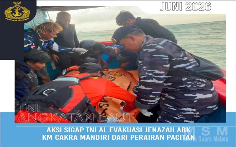 TNI AL dan Tim SAR Gabungan Evakuasi Jenazah ABK KM Cakra Mandiri di Pelabuhan Perikanan Samudera Cilacap