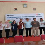 Pendistribusian KKS Bansos PKH dan Sembako di Desa Setiamulya Berjalan Lancar