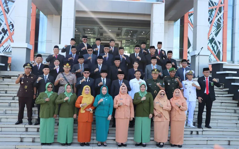 Mewakili Kapolres Ketapang, Wakapolres Hadiri Upacara Peringatan Hari Berkabung Daerah Provinsi Kalimantan Barat Tahun 2026