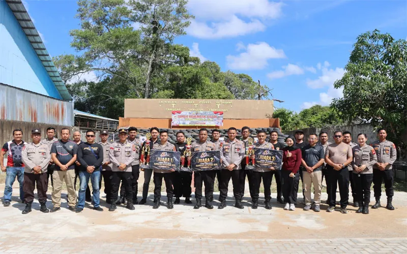 Semarakkan Hari Bhayangkara ke-80 Polres Ketapang Gelar Lomba Menembak Bersama Anggota