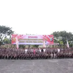 Polda Papua Barat Gelar Upacara Kenaikan Pangkat 575 Personel Polri dan PNS Polri