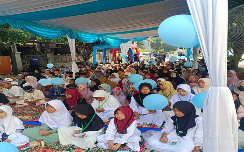 Tebar Kasih di Tahun Baru Islam 1448 H, Festival Anak Yatim DKM Masjid Rabiatul Adawiyah Cileungsi Berlangsung Meriah, 250 Anak Yatim Tersenyum Bahagia