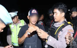 Operasi Berantas Jaya 2026: Polres Jakbar Sisir Kapuk Cengkareng, Dua Pria Pembawa Sabu dan Obat Keras Diringkus