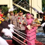 Farewell and Welcome Parade Kapolda Kalbar, Irjen Pol. Alberd Teddy Benhard Sianipar Resmi Lanjutkan Kepemimpinan