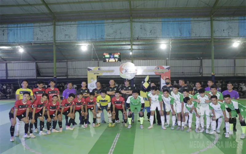 Polres Ketapang, Dukung Turnamen Futsal Jurnalis Ketapang Cup Seri XII Di Lapangan Futsal Crisma