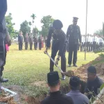 Polres Kampar Berduka Upacara Pemakaman Personil Aipda Supriandi Dilaksanakan Dengan Khidmat Di Kuok