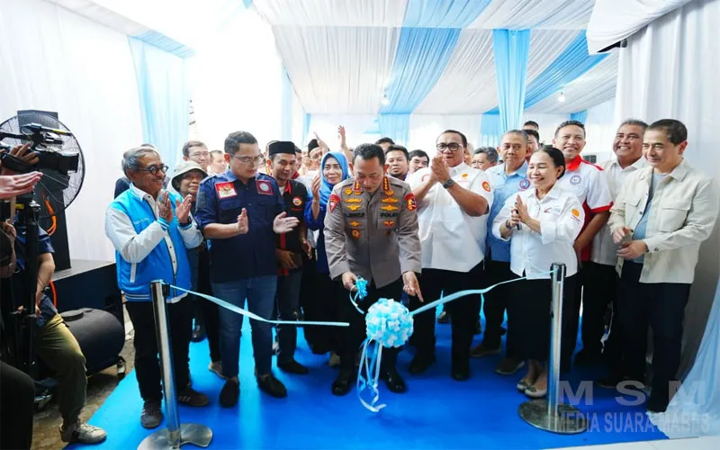 Kapolri Meresmikan Sekretariat Bersama Koalisi Besar Perjuangan Buruh Indonesia