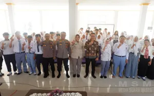Propam Polda Kalbar Edukasi Pelajar SMKN 1 Pontianak tentang Integritas dan Bijak Bermedia Sosial