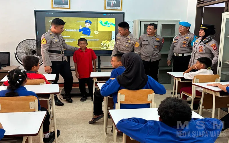 Bhakti Taruna Akpol Angkatan 59 Tanamkan Karakter dan Wawasan Kebangsaan di Sekolah Rakyat Pontianak