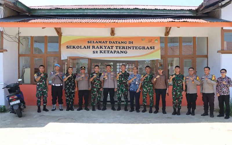 Wakapolres Ketapang Hadiri Kegiatan Taruna Akmil Bhakti Sekolah Rakyat di Ketapang
