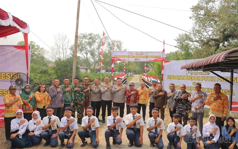 Jembatan Merah Putih Diresmikan, Akses Warga dan Pelajar Ketapang Makin Mudah