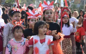 Parade Sepeda Hias dan Fashion Show Kemerdekaan RW 08 Meriah, Warga Tugu Utara Antusias Rayakan HUT RI ke-81