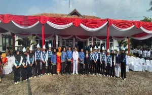 Camat Padalarang, Kab. Bandung Barat Pimpin Upacara Hut Ke 81 RI, Ajak Warga Jaga Semangat Gotong Royong