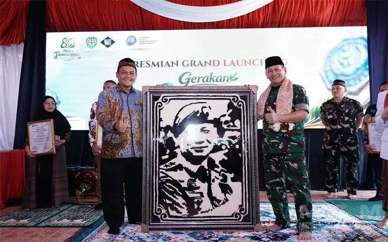 Kunjungannya Pangdam III/Siliwangi Ke Tanwiriyyah Cianjur, Tekankan Peran Santri Dalam Menjaga Persatuan dan Kemajuan Bangsa