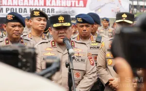 Terima 300 Personel BKO Brimob untuk Atasi Karhutla, Kapolda Kalbar : “Laksanakan Tugas Dengan Maksimal, Utamakan Keselamatan, dan Penuh Keihklasan”