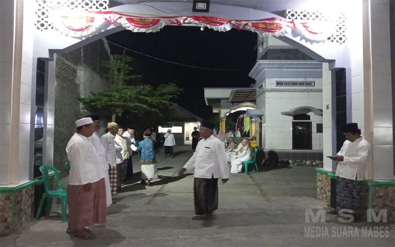 Peringati Maulid Nabi, Warga Kemiri Gubug Antusias Berkumpul di Masjid Fuaza: Jaga Persatuan Menjelang Pilkades!