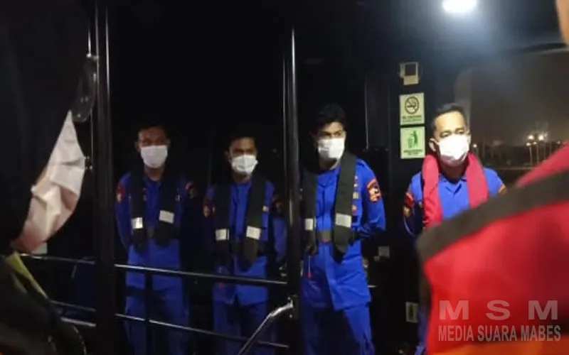 Tim SAR Gabungan Sisir Perairan Selat Sunda, 8 Orang Penumpang Speed Boat Masih Dalam Pencarian