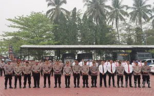 Polres Barito Utara Gelar Pasukan Dan Periksa Sarpras Karhutla