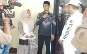 Ayatulloh Ukir Sejarah, Dari Perjuangan Usaha Kuliner hingga Terpilih Memimpin Desa Pahlawan Setia