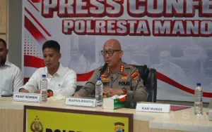 Kapolresta Manokwari Pimpin Press Conference  Pengungkapan Kasus Tindak Pidana Pencurian dengan Kekerasan Terhadap Anak Menyebabkan Kematian