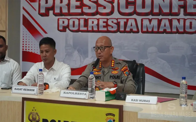 Kapolresta Manokwari Pimpin Press Conference Pengungkapan Kasus Tindak Pidana Pencurian dengan Kekerasan Terhadap Anak Menyebabkan Kematian