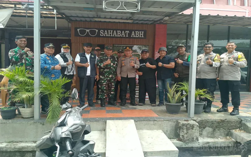Penertiban Besar-Besaran di Mutiara Gading Timur: Camat MustikajayaPimpin Langsung 3 Pilar Turun Bersama