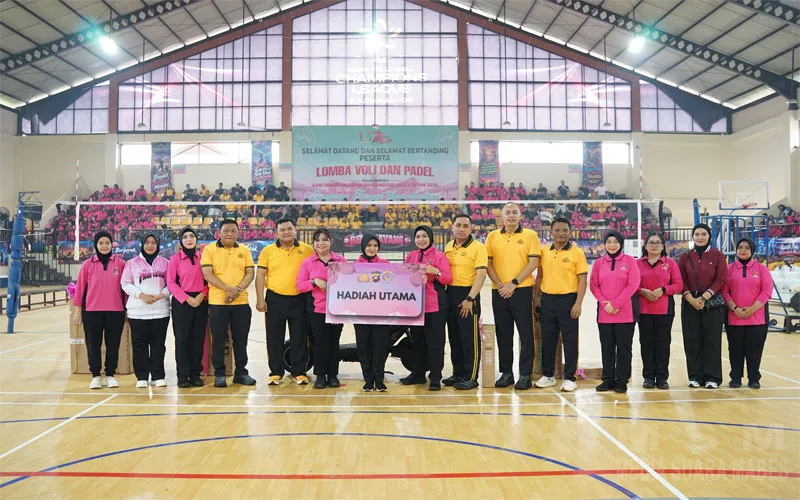 Kapolda Kalbar Buka Lomba Voli dan Padel HKGB ke-74 Tahun 2026