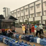 Brimob Salurkan Air Bersih di Ketapang, Wujud Kepedulian Polri terhadap Kebutuhan Masyarakat
