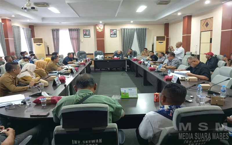Warga Desa Jangkang dan Nyuruk Adukan Permasalahan Hak Guna Usaha dan Plasma PT SMM ke DPRD