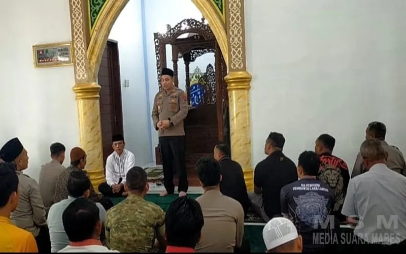 Perkuat Kedekatan Polri dan Masyarakat, Kapolres Humbahas Gelar Subuh Keliling di Masjid Al-Muhajirin