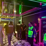 Sasar Tempat Hiburan Malam, Kapolres Jepara Pimpin Patroli Skala Besar dan Tes Urine Pengunjung Karaoke untuk Berantas Narkoba