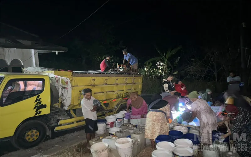 Peduli Warga Terdampak Kemarau, Paguyuban SIP Salurkan Bantuan Air Bersih di Desa Kalitengah Banjarnegara
