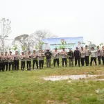 Lestarikan Alam Bumi Khatulistiwa, Polda Kalbar Tanam Pohon di Kawasan Wisata Danau Belibis