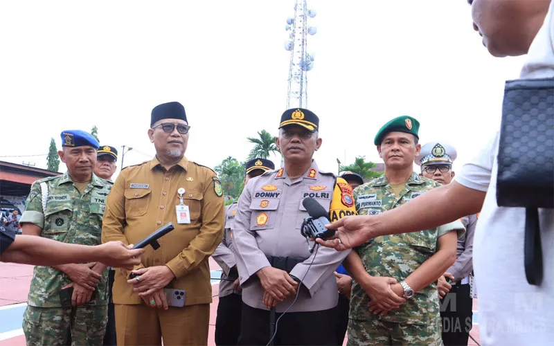 Polsek Kemuning Gelar Program Polisi Peduli Pendidikan, Edukasi Siswa tentang Tertib Berlalu Lintas hingga Bahaya Narkoba