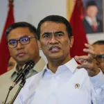 Buntut Kasus Beras SPHP Oplosan di Jakarta, Mentan Amran Copot 8 Pejabat Bulog dan Bapanas