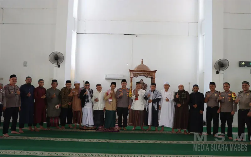 Subuh Keliling Serentak, Kapolres Ketapang Ajak Masyarakat Bersama Jaga Kamtibmas