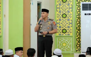 Jumat Keliling di Masjid At Taqwa , Polda Kalbar Ajak Masyarakat Cegah Hoaks dan Jaga Persatuan